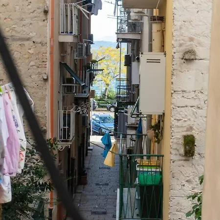 Lungomare Vico 17 גאטה